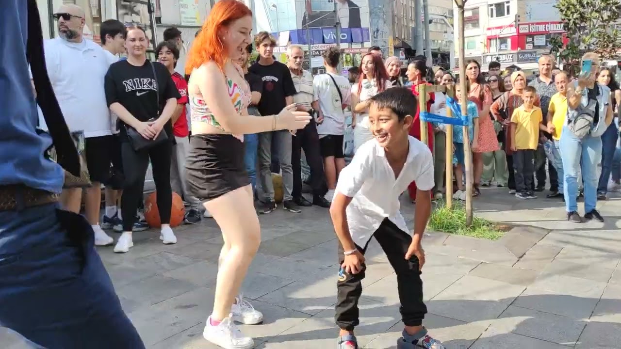 Kadıköy Sokak Sanatçıları #grupşamata
