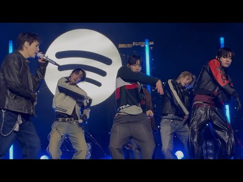 260323 BTS 2.0 Spotify Swimside Live Fancam (방탄소년단)