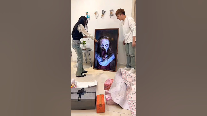 Dùng Bức Tranh Ma Ám Dọa Cô Vợ Sợ Hãi Khóc Thét! #haihuoc #vuinhon #troll #funny #shorts