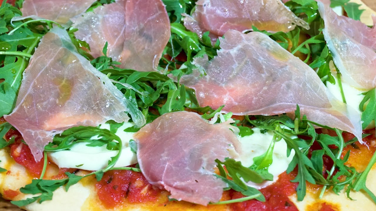 PIZZA FRESH Con Rúcula y Jamón Serrano Receta Express