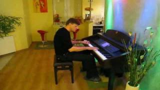 Video thumbnail of "El Condor Pasa - Yamaha Clavinova CVP 207"