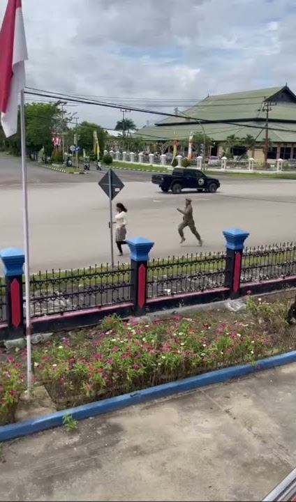 Ngakak Dikejar Satpol PP #shorts #tiktok #viral #berita #lucu #ngakak