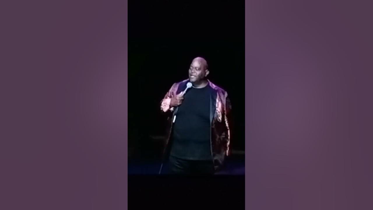 lavell crawford comedy tour 2023