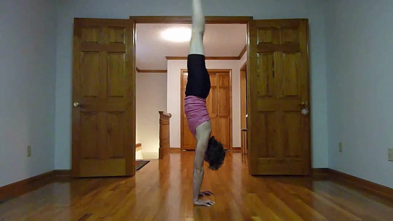 handstand atcoder handstand standing splits & scissor switch drill