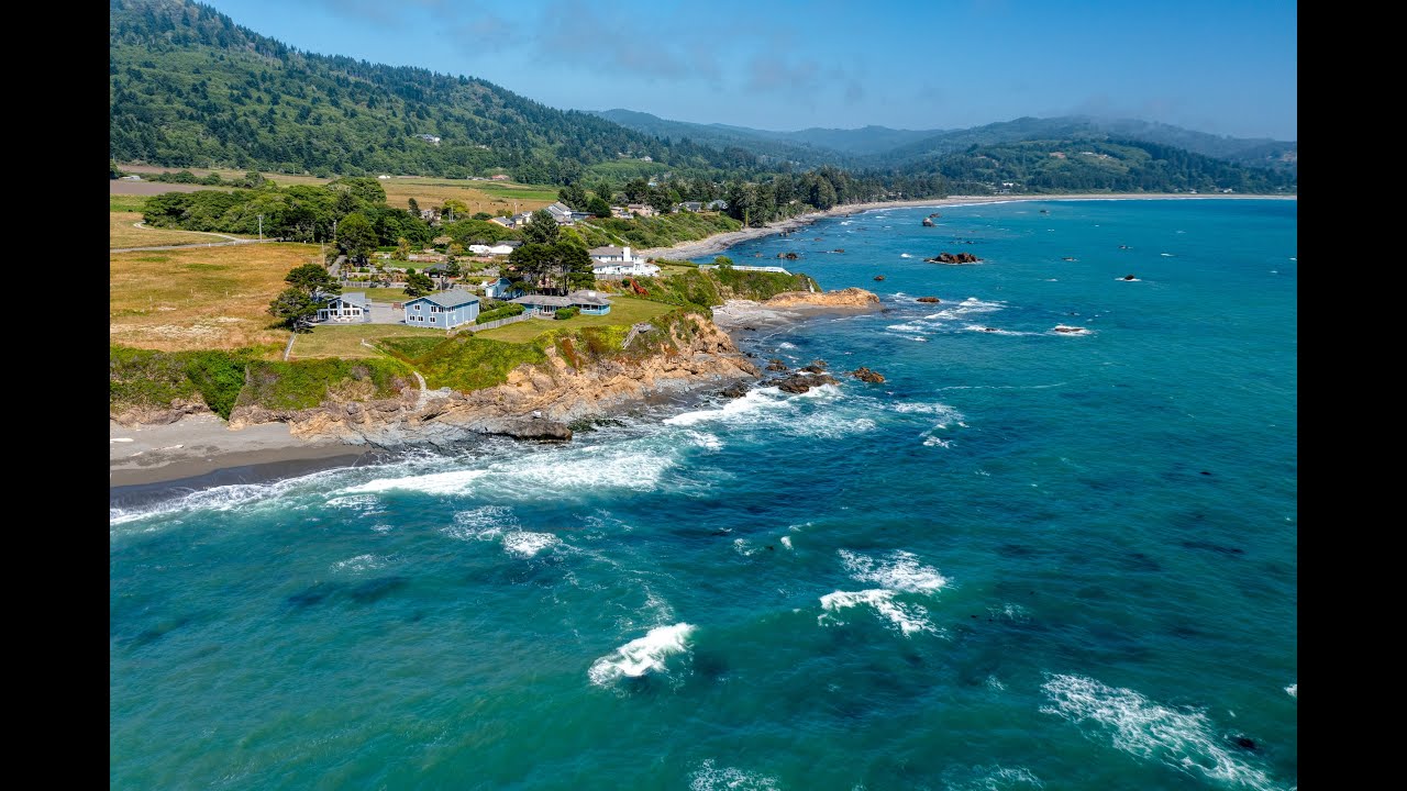 Video thumbnail for Ocean Mist Beach House, Brookings, OR  Property Tour