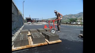 Wood pallet for block making machines