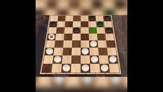 Играю в шашки с ботом в приложении.  Лëгкий уровень screenshot 5