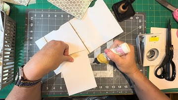 #50stackchallenge7 Hosted by Amy @craftycat - prompts #9 tissue paper and #10 label