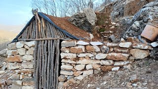 Construction of a beautiful and ancient shelter with a duration of 100 years