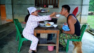 Download Lagu Trieu Long, a good man, always stands by the single mother to help her overcome this difficulty. MP3 Download Lagu Trieu Long, a good man, always stands by the single mother to help her overcome this difficulty. MP3