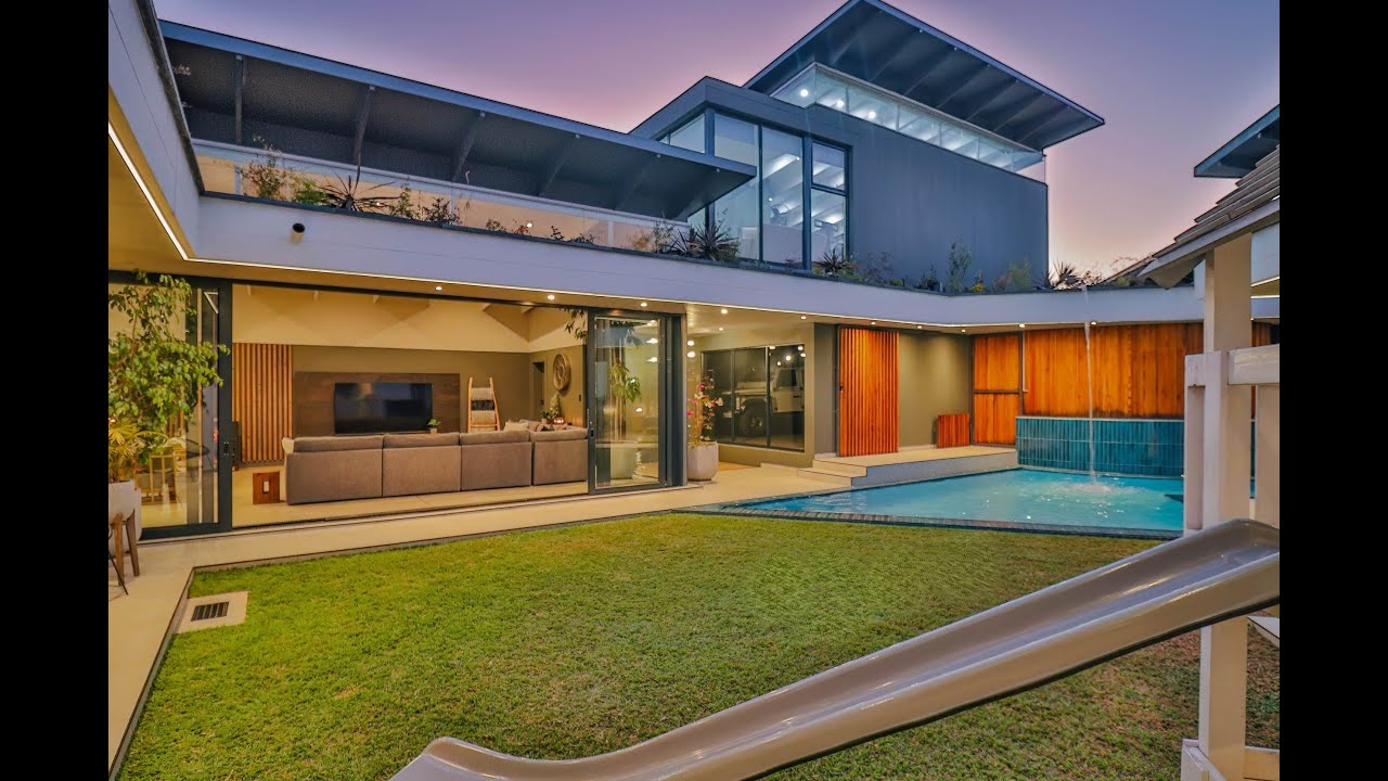 Louise Dobson & Mabette Vermaak - Midstream Estate