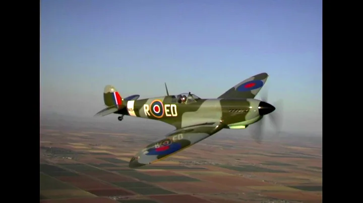 Robert DeFord's Spitfire in flight