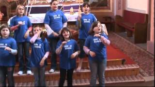 Video-Miniaturansicht von „Dječji zbor Sanctus -Tko stvori“