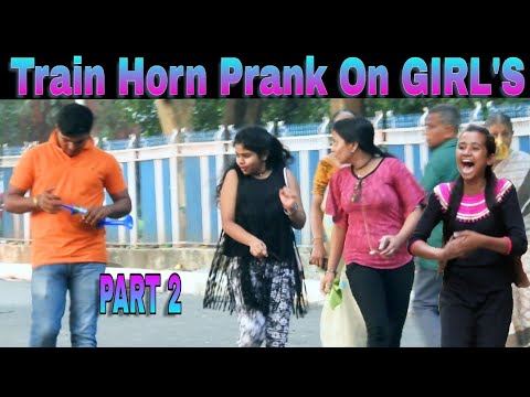 train-horn-prank-on-girl's|-(prt2)-in-kolkata-|prank-in-india|-by-tci
