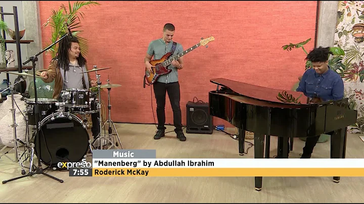 Music: Roderick McKay performs