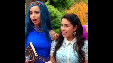 Her Face🤣 #shorts #descendants #mal #evie #jane #lonnie #ben #kaledits #desvampire