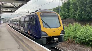 09:47 Skipton to Leeds 10:28 - Class 331 Northern (Airedale Express)