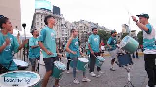 Bloco &quot;La Marea&quot; en el Obelisco, el día de la Memoria.