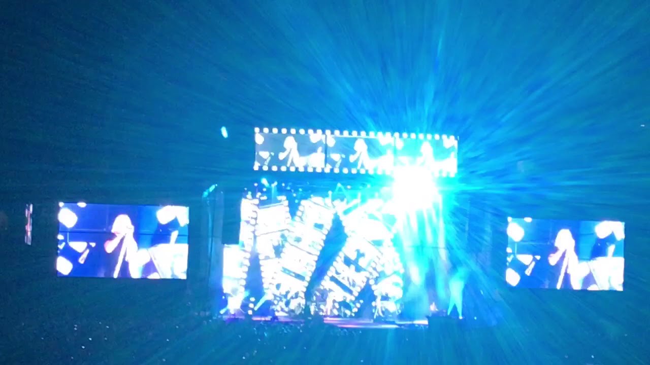 def leppard photograph def leppard photograph