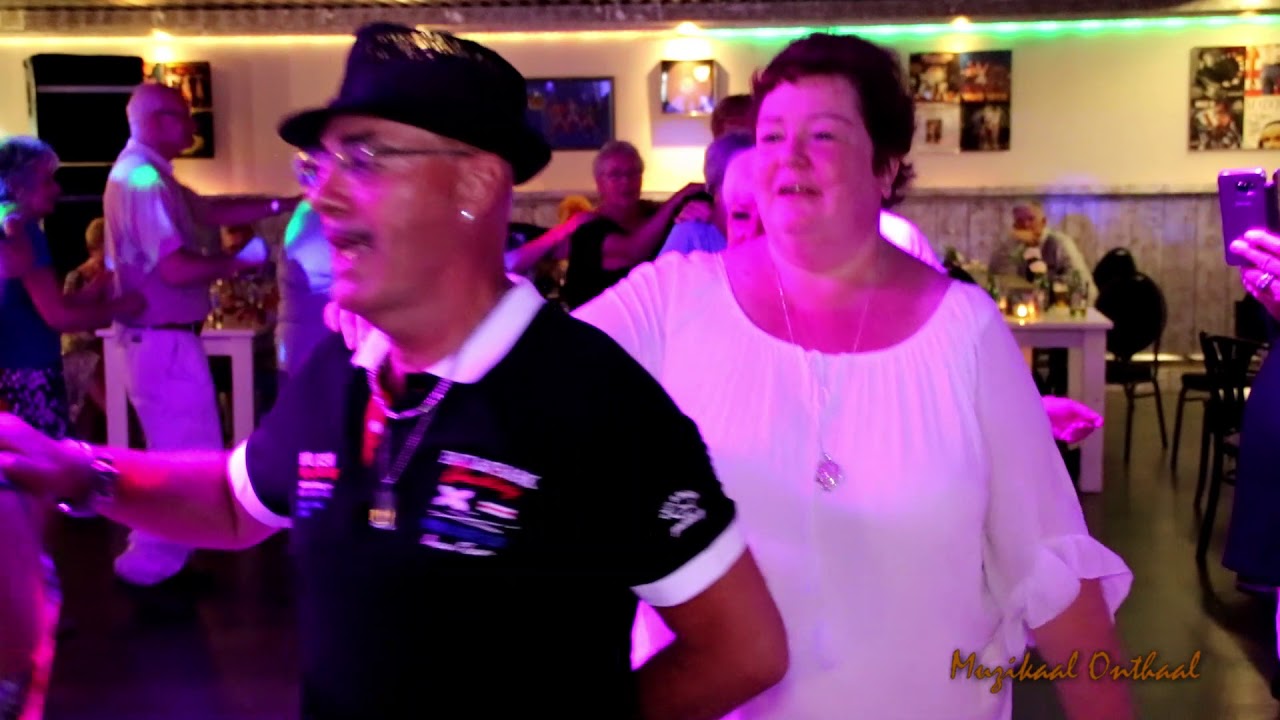 roy hoffman die eerste kus.