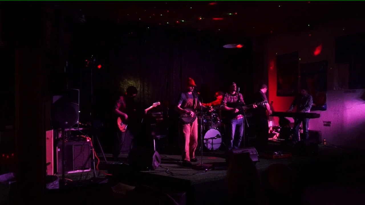 Glen's Neighbor - Waning - 11/21/18