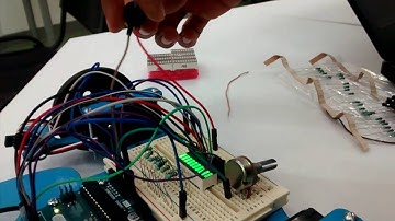 Barra del LED con buzzer en Arduino UNO