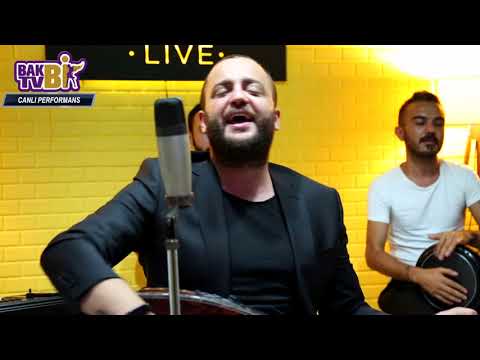 ALİCAN ERKAL - YAŞAMAK LAZIM - Canlı Performans