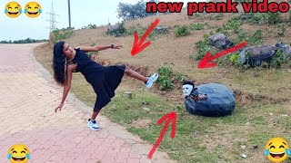 fake boulder prank