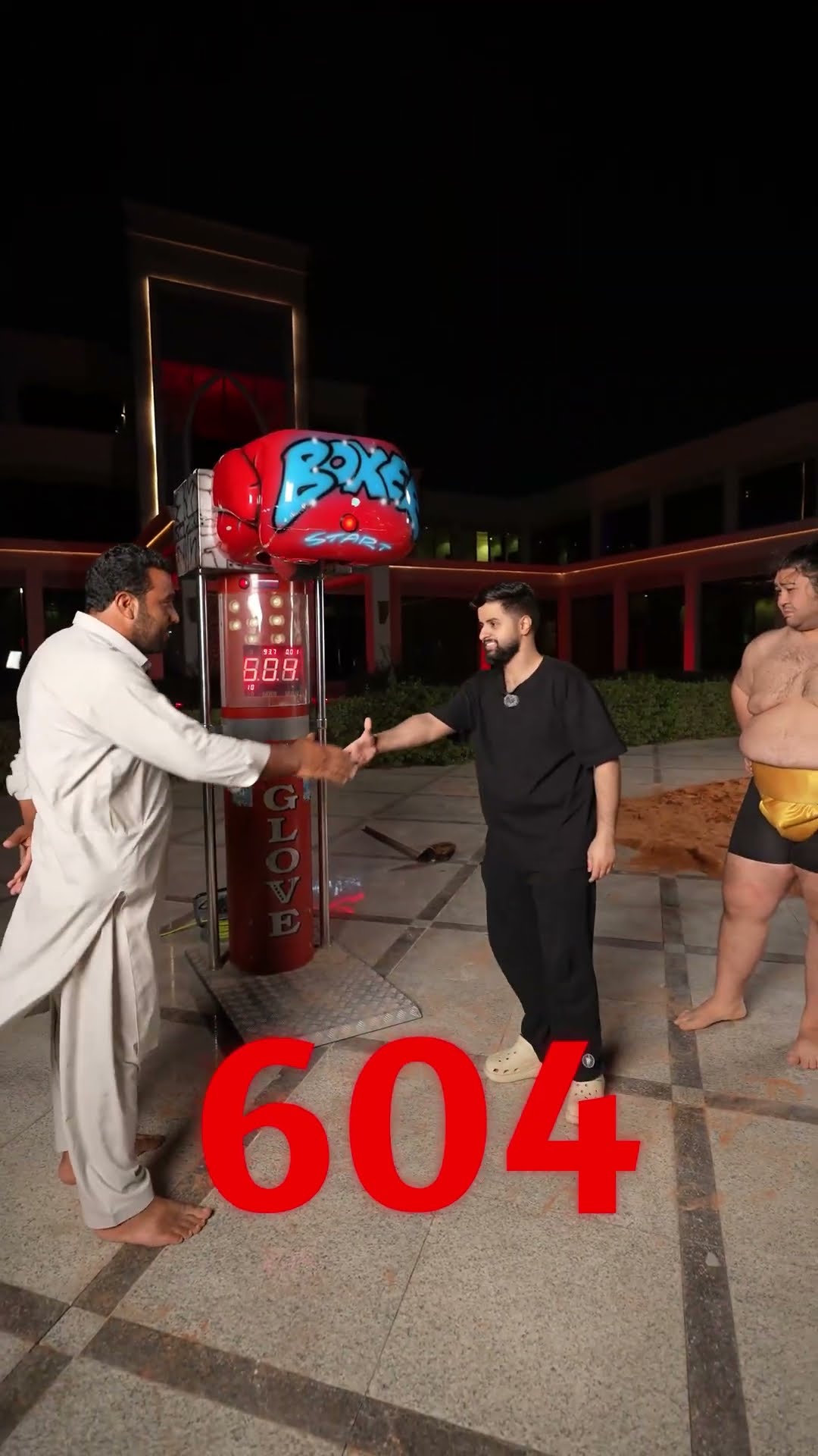 قوة لكمة السومو ?!!