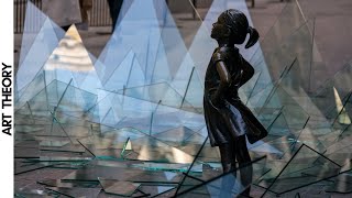 KRISTEN VISBAL : Fearless Girl Breaks Glass Ceiling (New York City)