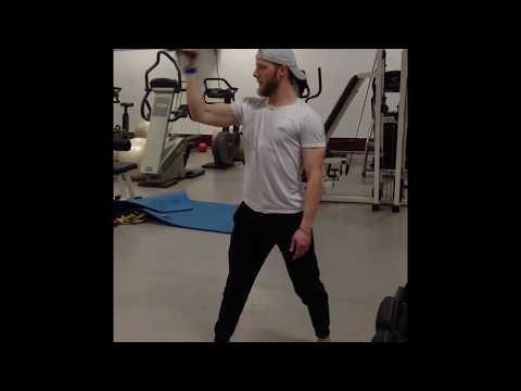 Videó: A Bicepsz Felépítése: Program