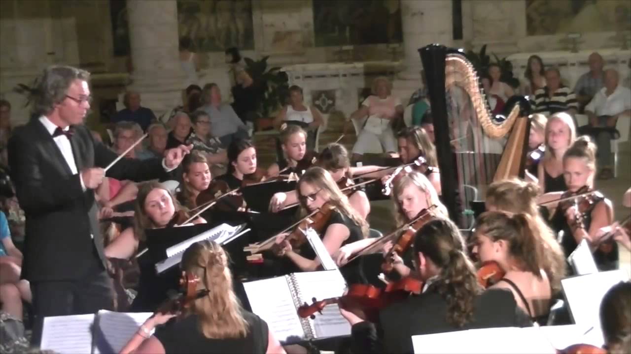 Nacht op de kale berg - Mussorgsky (TJSO in Montecatini Terme) - YouTube
