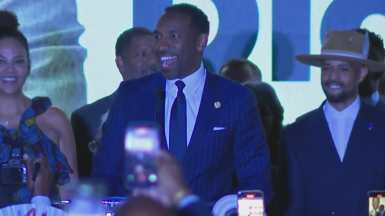 Andre Dickens wins reelection as Atlanta mayor with landslide vote