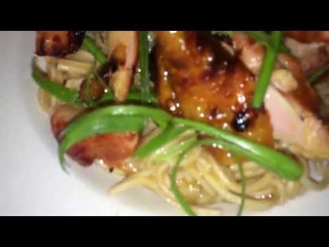 sriracha-chicken-noodle-bowls