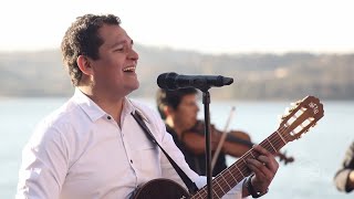 Video thumbnail of "Erick Claros - Tierra Bendita "A orillas del lago" (En Vivo)"