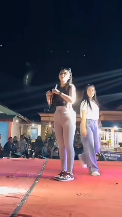 Vita Alvia Sexy 2025 #vitaalvia #dance #soundhoreg #dancer #shorts #fyp #2025