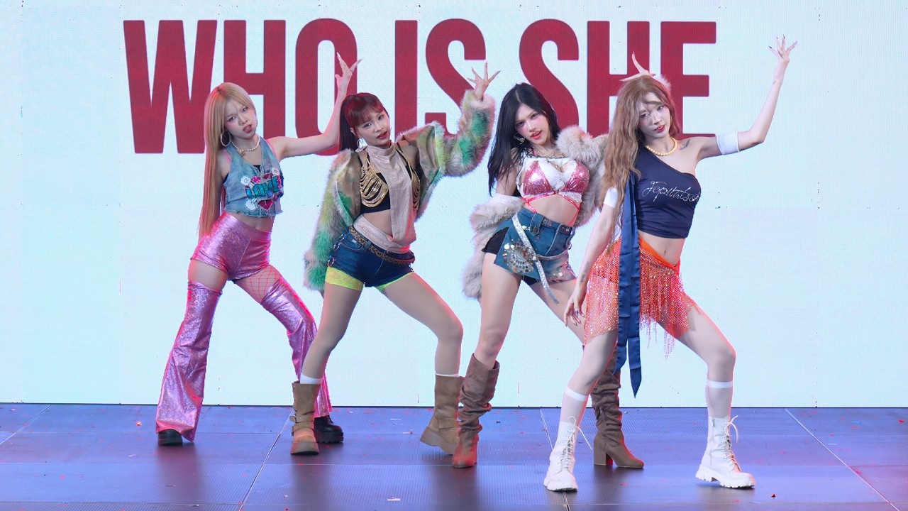 SLOWKISS cover KISS OF LIFE - Who is she @ Esplanade Summer Cover Dance 2026 | 260502