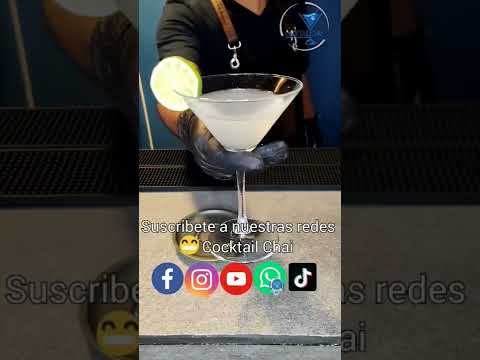 Kamikaze #cocktail #cocktails #bar #drink #bartender #mixology #vodka #kamikaze #cocktailchai