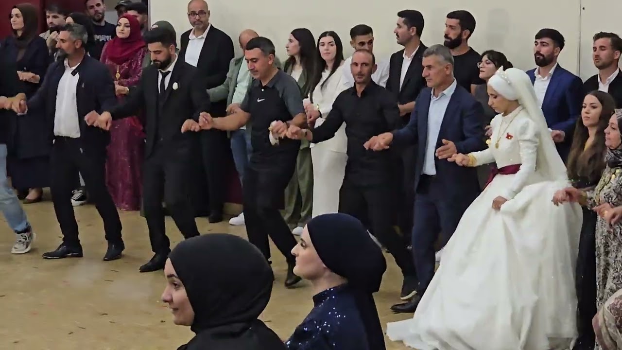 Varto Karapınar köyü yunus ve Zilan'ın düğünü Rochefort 
