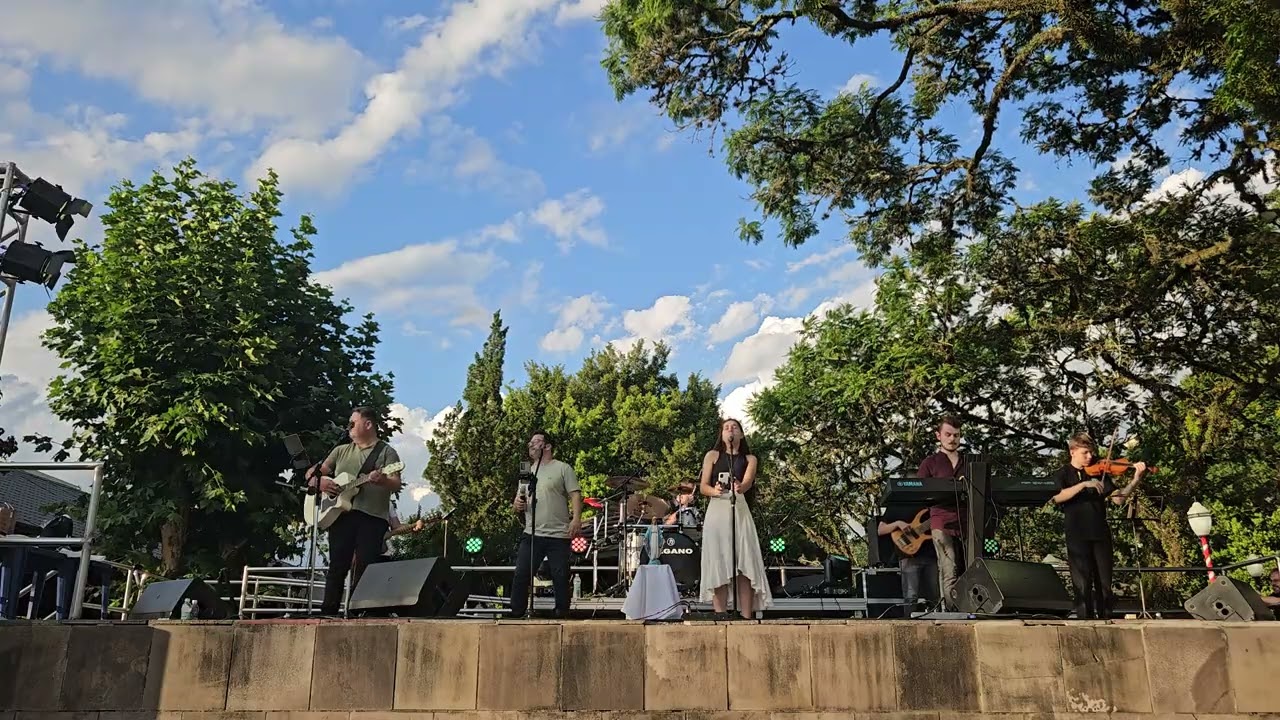 Vem chegando o Natal - Ministério Renova-me