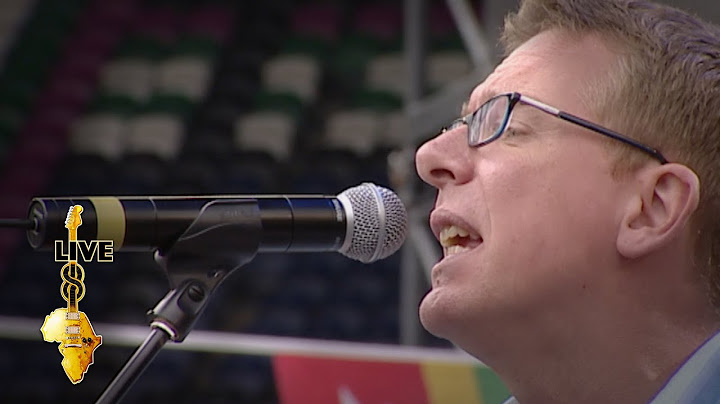 The Proclaimers - I'm Gonna Be (500 Miles) (Live 8 2005)