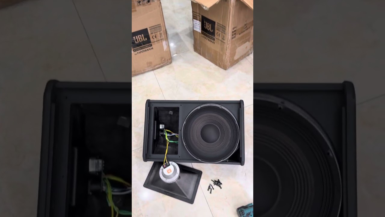 Hàng quốc tịch MỸ vừa đổ bộ cặp loa JBL model SRX712M nguyên thùng xốp sách.ae vào việc☎️0387375191