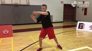 Move Think Learn - Football in Focus: Catching Pitches While Moving