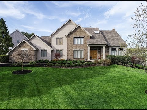 121 Lynx Court, Fairport, NY home video tour