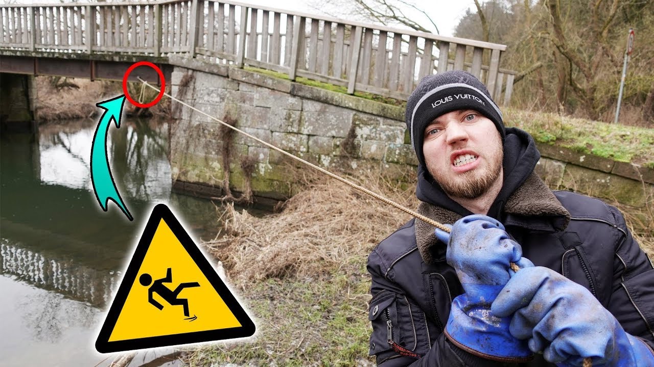 HARDCORE MAGNET hängt an der BRÜCKE FEST! Können wir IHN befreien? - Magnetfischen