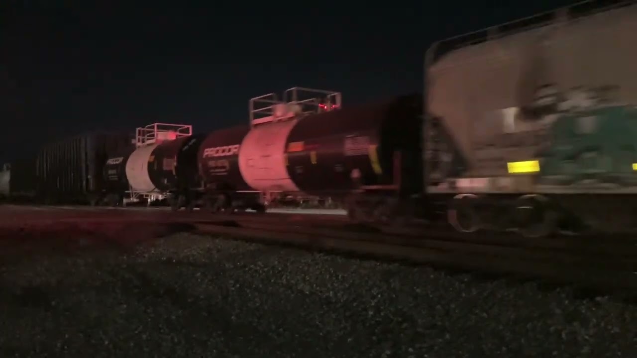 CSX 5231 Leads Long CSX M401 SB Manifest Train Florence SC