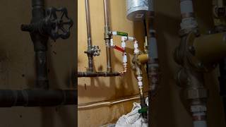 Every House NEEDS A Pressure Reducing Valve #plumbing #plumber #viral #viralshorts
