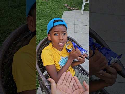 Ganhando uns doces 🤩🤩 #funnyvideos #funny