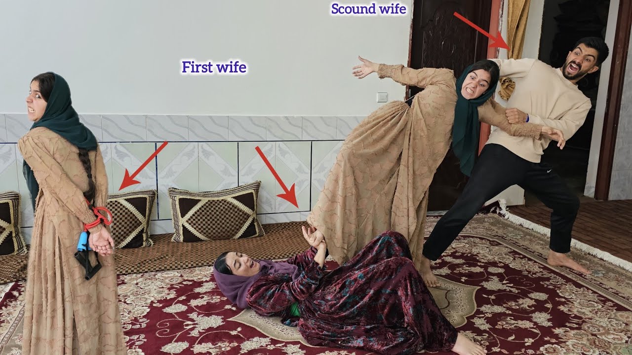 Saving the pregnant first wife from the beatings of the evil second wife;Husband's strong reaction