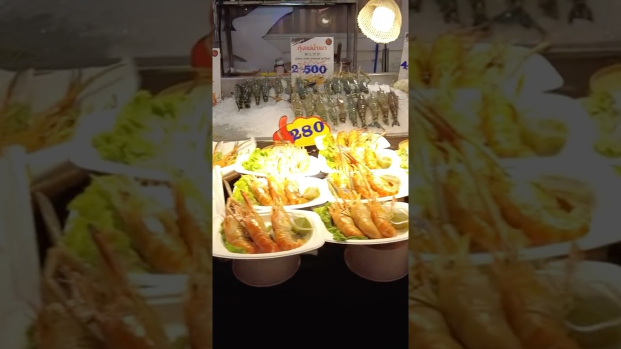 Seafood At Iconsiam Sooksiam Food Court Bangkok Thailand